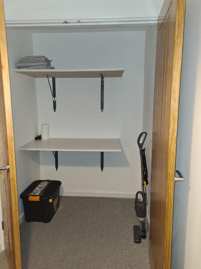 شقة Superb Modern Flat In Northampton, Parking &Ev المظهر الخارجي الصورة